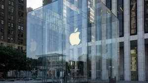 apples-strategic-pivot-skipping-the-m6-high-end-chips-to-accelerate-the-ai-centric-m7-era