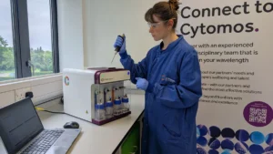 redefining-bioprocessing-cytomos-unveils-the-future-of-predictive-cell-analytics-with-auracyt-and-celledonia