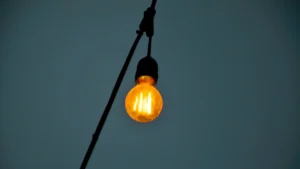 the-true-cost-of-convenience-analyzing-the-energy-efficiency-of-smart-lighting