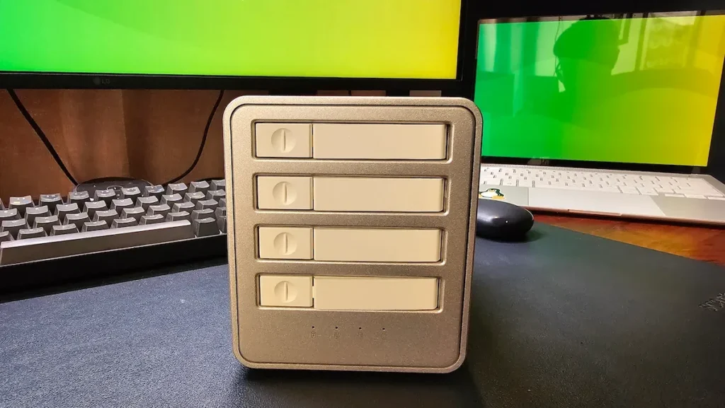 beyond-the-network-a-deep-dive-into-the-orico-8848u4-usb4-nvme-das