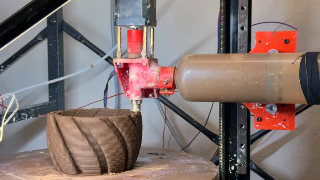 bridging-art-and-engineering-joshua-bird-unlocks-the-potential-of-ceramic-3d-printing