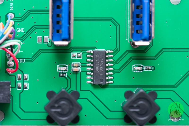 exposing-the-usb-3-0-deception-a-generic-hubs-shocking-secret
