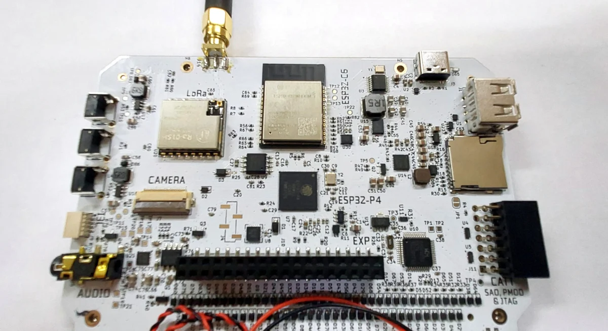 tanmatsu-from-conference-badge-to-cutting-edge-handheld-a-deep-dive-into-the-hackers-new-companion
