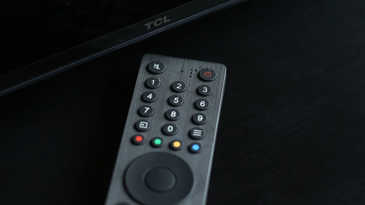 the-eternal-pulse-why-infrared-technology-remains-the-backbone-of-modern-tv-control