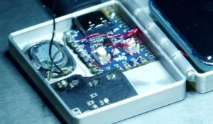 from-satire-to-silicon-how-maker-tucker-osman-brought-the-mactini-meme-to-life-as-a-fully-functional-micro-laptop