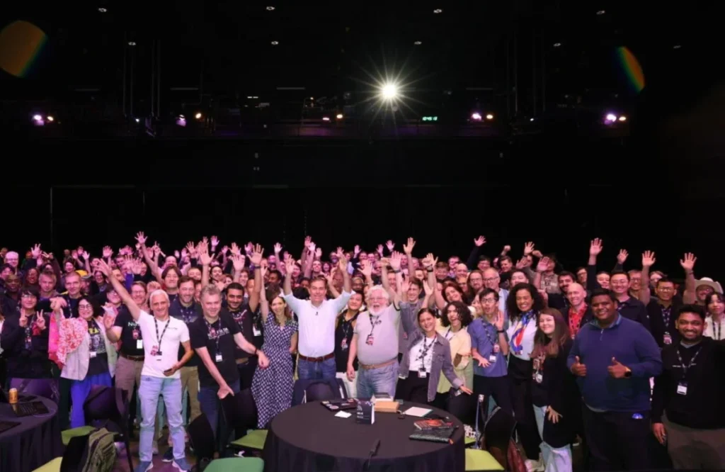 global-cloud-innovators-convene-inside-the-exclusive-2026-aws-heroes-summit-and-the-rapidly-evolving-ecosystem