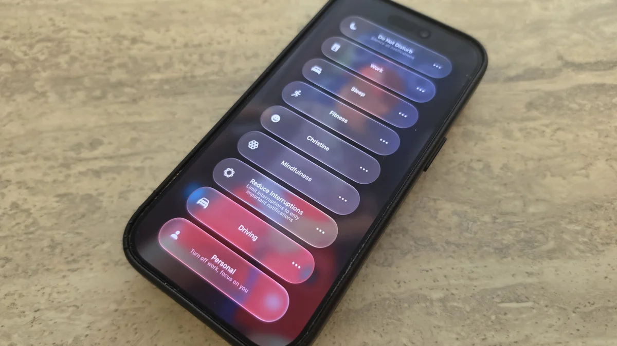 mastering-your-digital-environment-how-ios-27-elevates-the-focus-experience