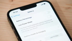 the-invisible-decline-how-to-recognize-when-your-iphone-battery-needs-replacing