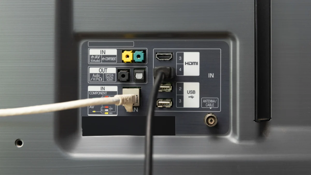 the-great-streaming-debate-why-your-smart-tvs-wi-fi-often-outperforms-ethernet